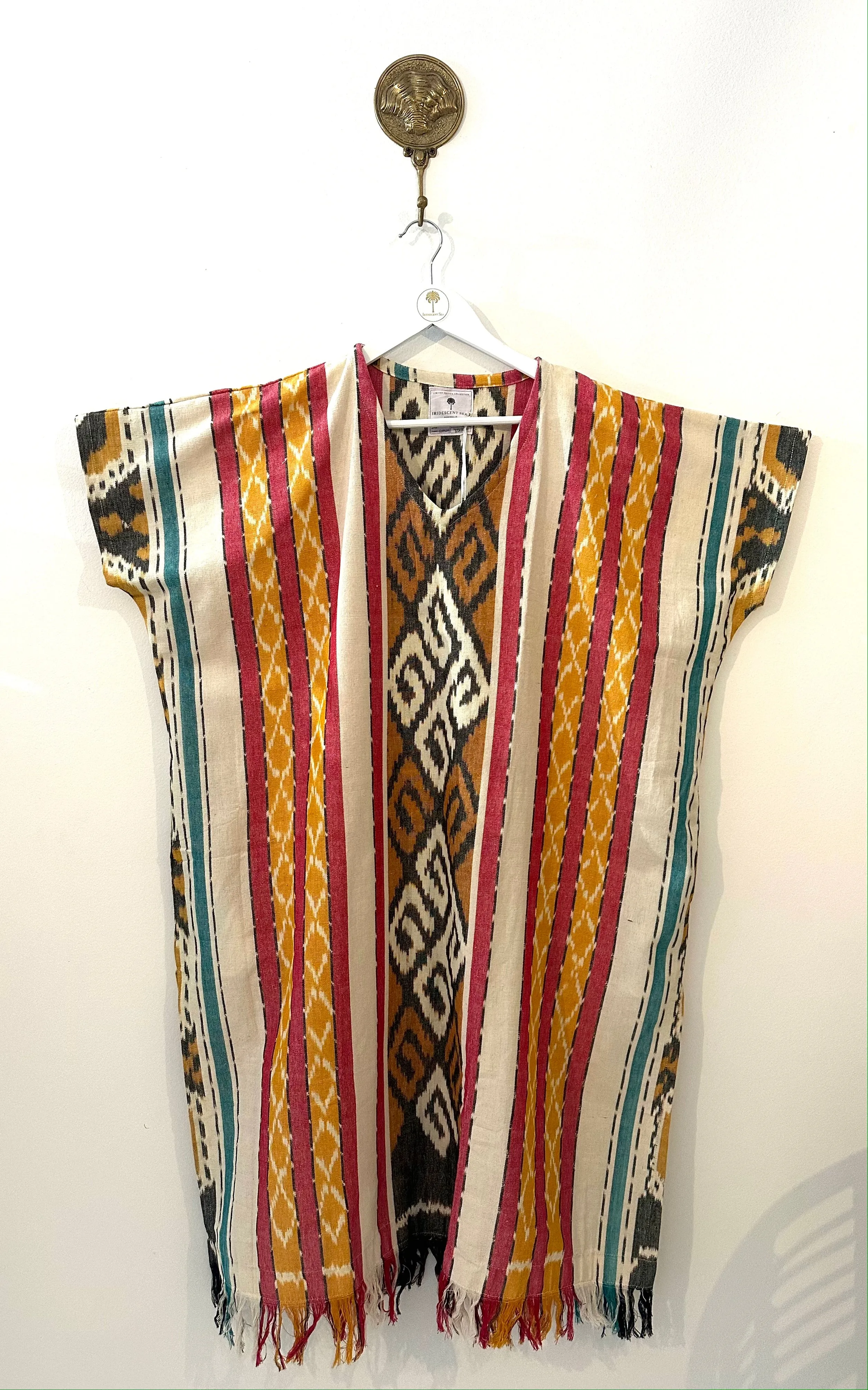 SOLANA Beach Cover in Cream & Green Ikat