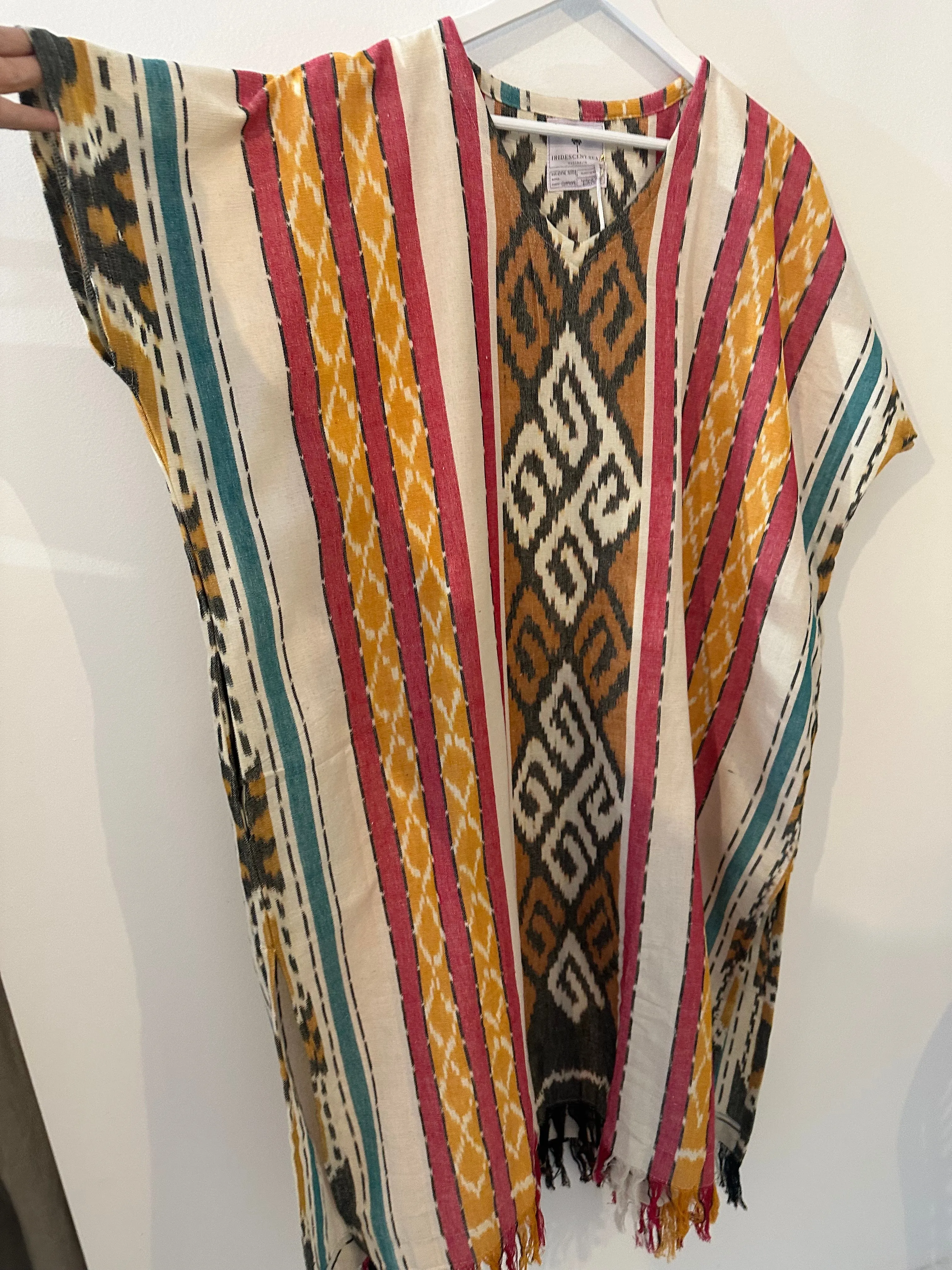 SOLANA Beach Cover in Cream & Green Ikat