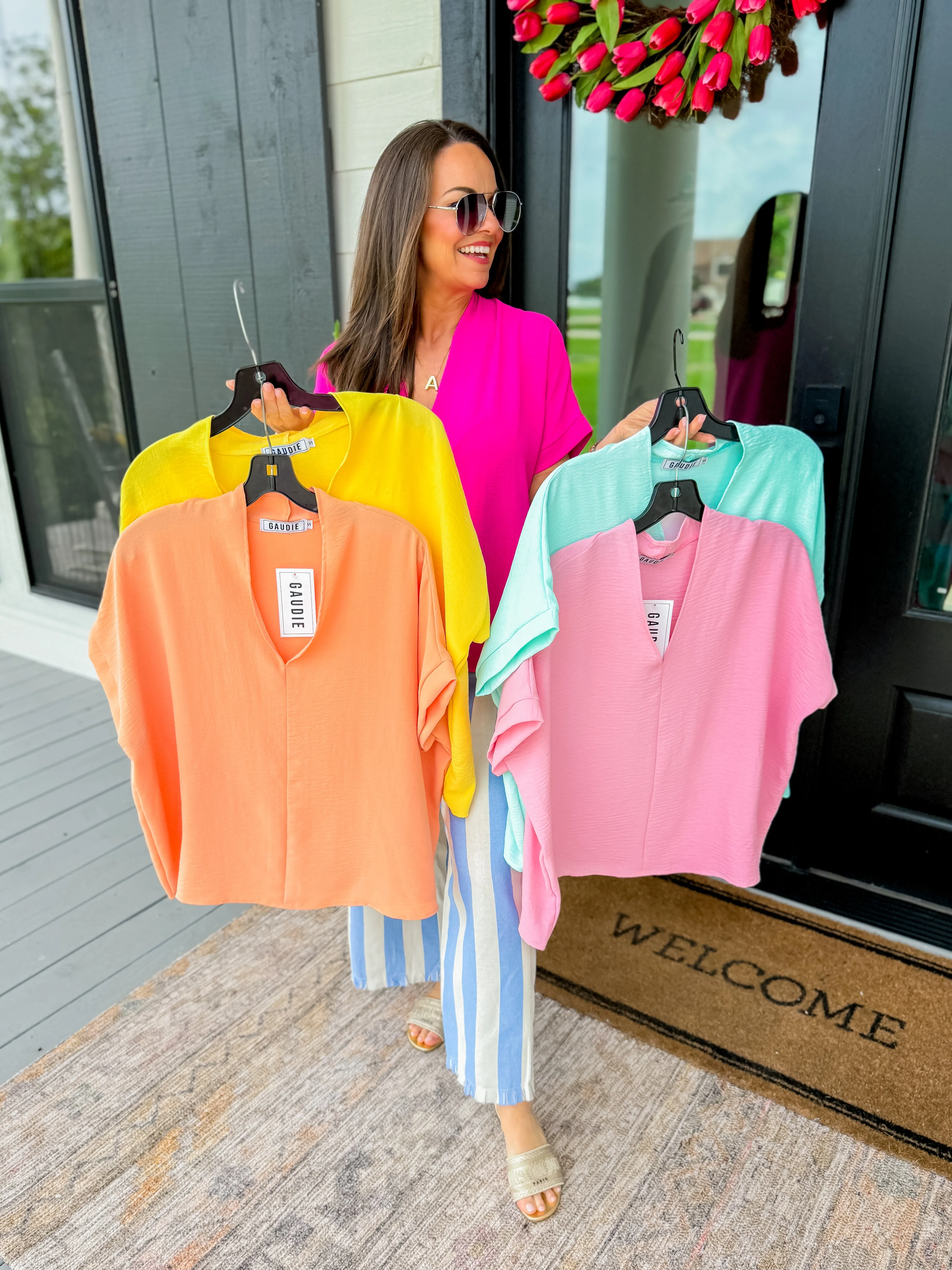 Solid V-Neck Short Sleeve Top in Bubble Gum