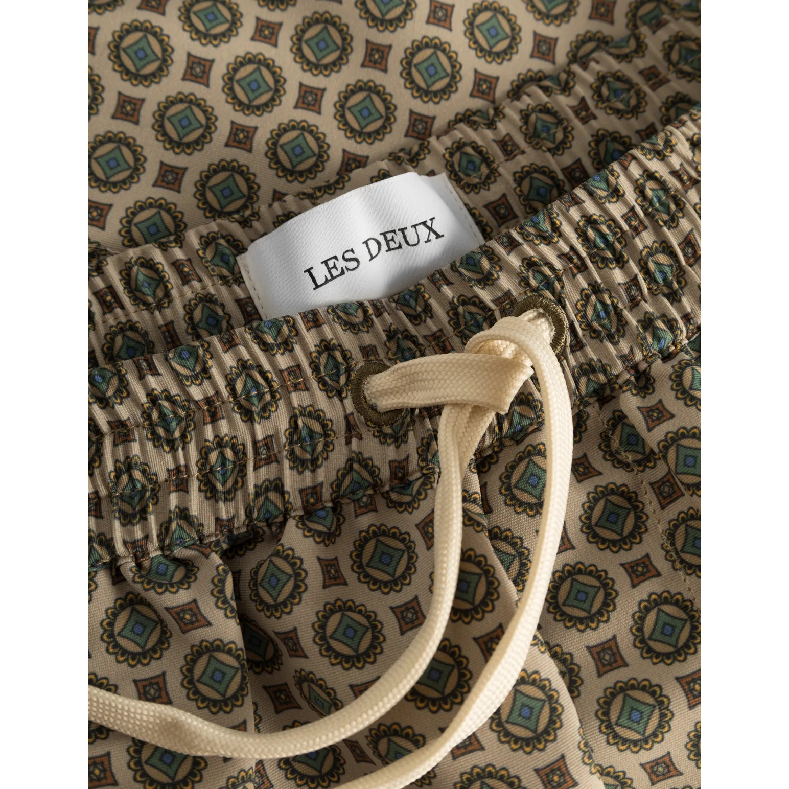 Stan AOP Swim Shorts 2.0, Light Desert Sand/Cherrywood