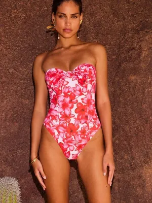 Summa vibe Girlie three piece swimsuit