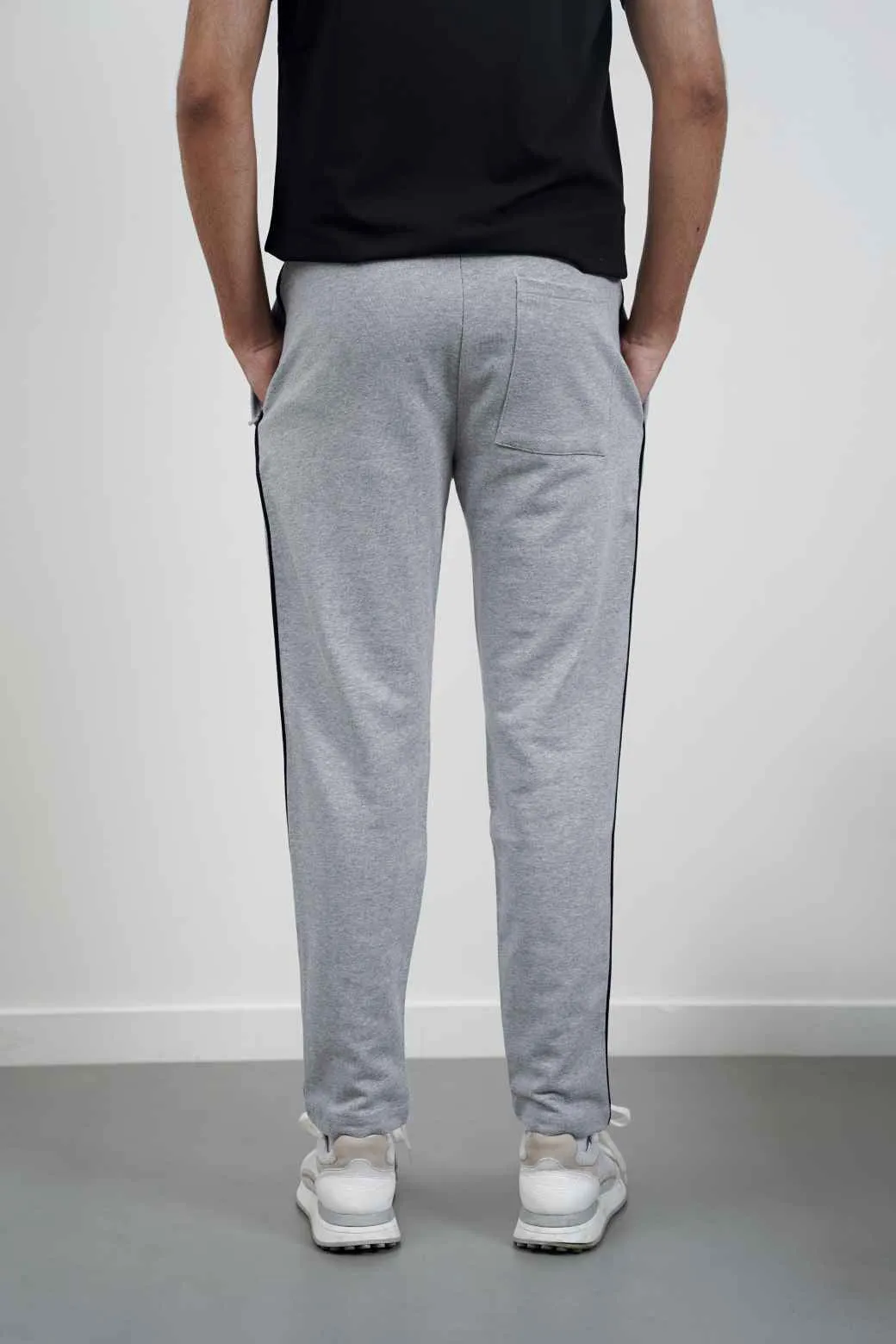 TAPERED BOTTOMS