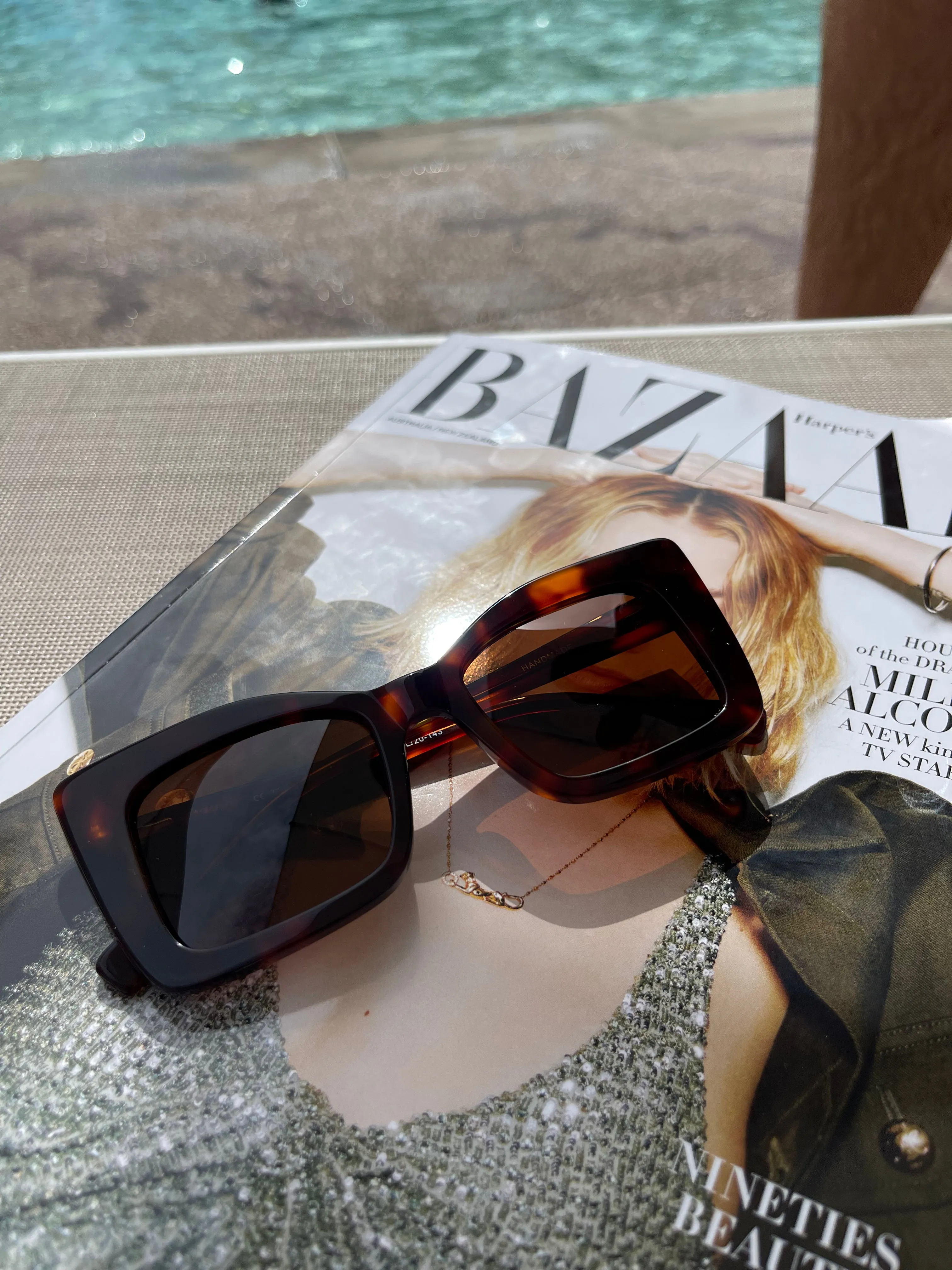 TIHANA Sunglasses BOLD BLACK