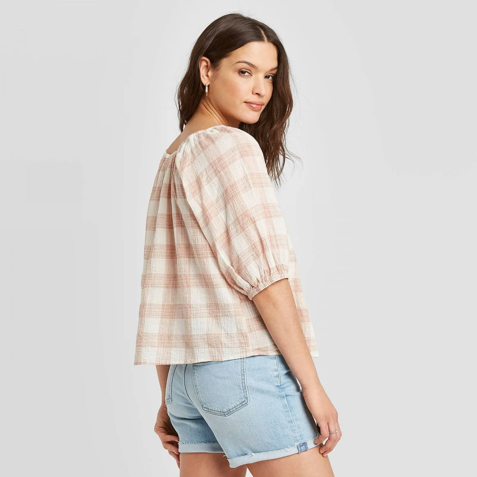 Universal Thread Women's Plaid Bubble 3/4 Sleeve Round Neck Top
