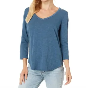 V-Neck Curve Hem Tee In River Blue