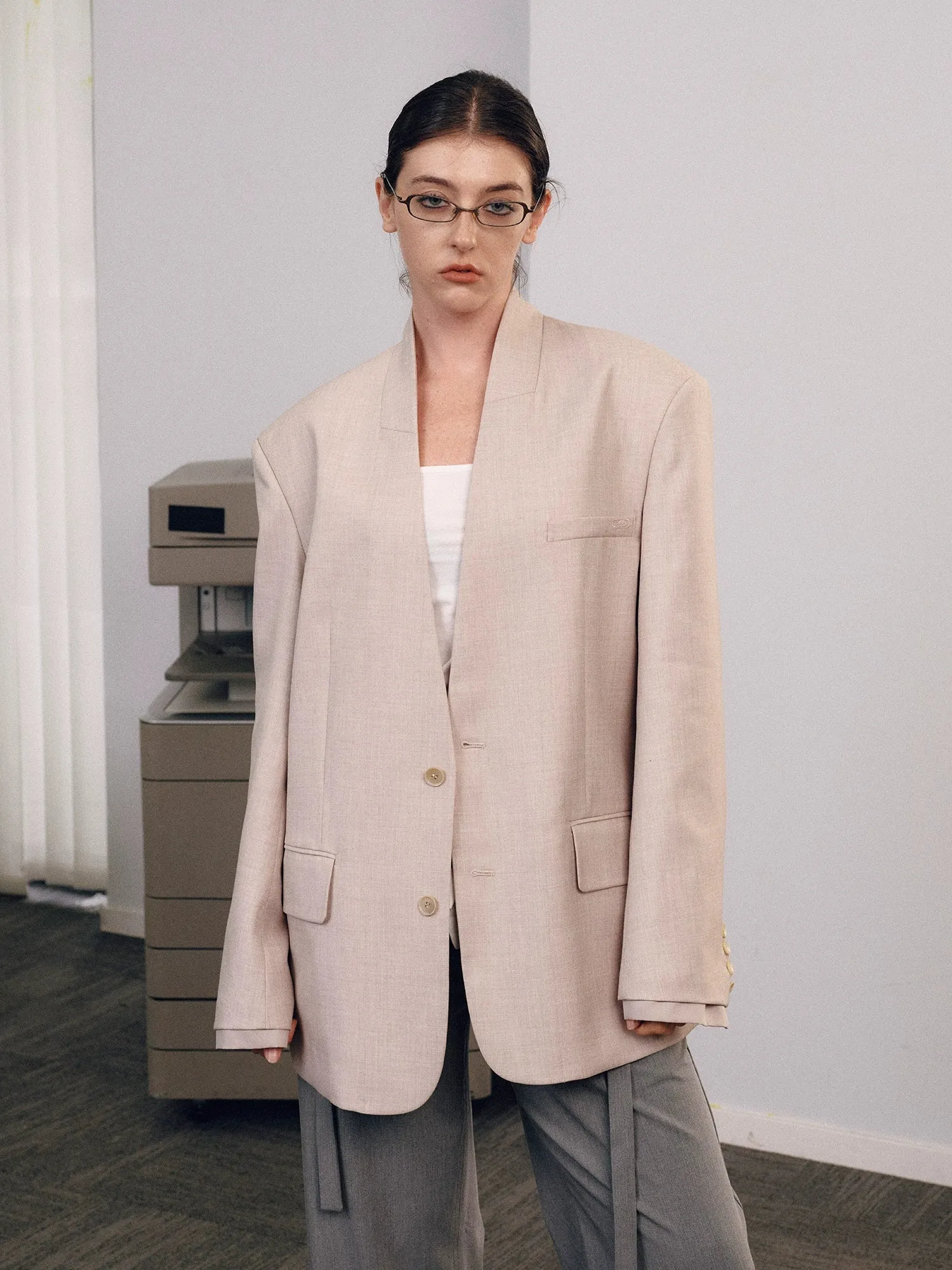 V-Neck Suit Blazer
