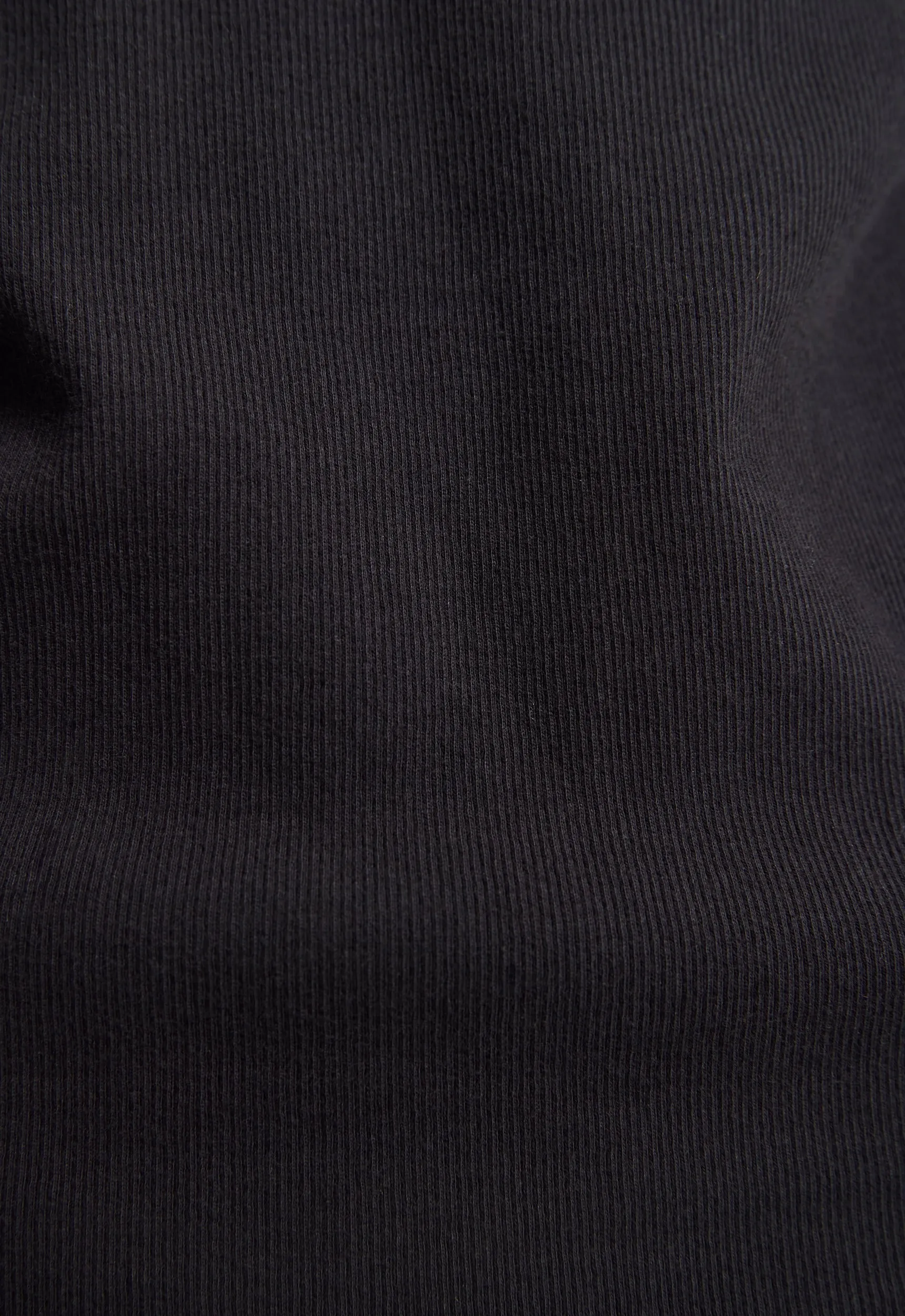 Vere Long Sleeve Tee - Black