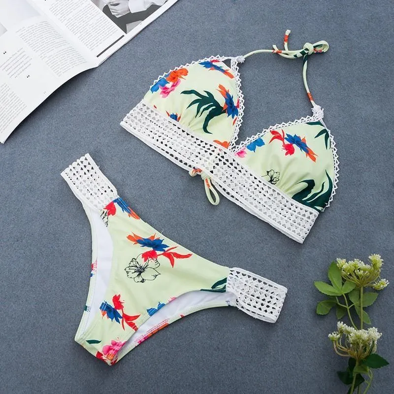 Women Sexy Striped Push-Up Padded Bra Beach Halter Bikini Set Swimsuit Swimwear B026