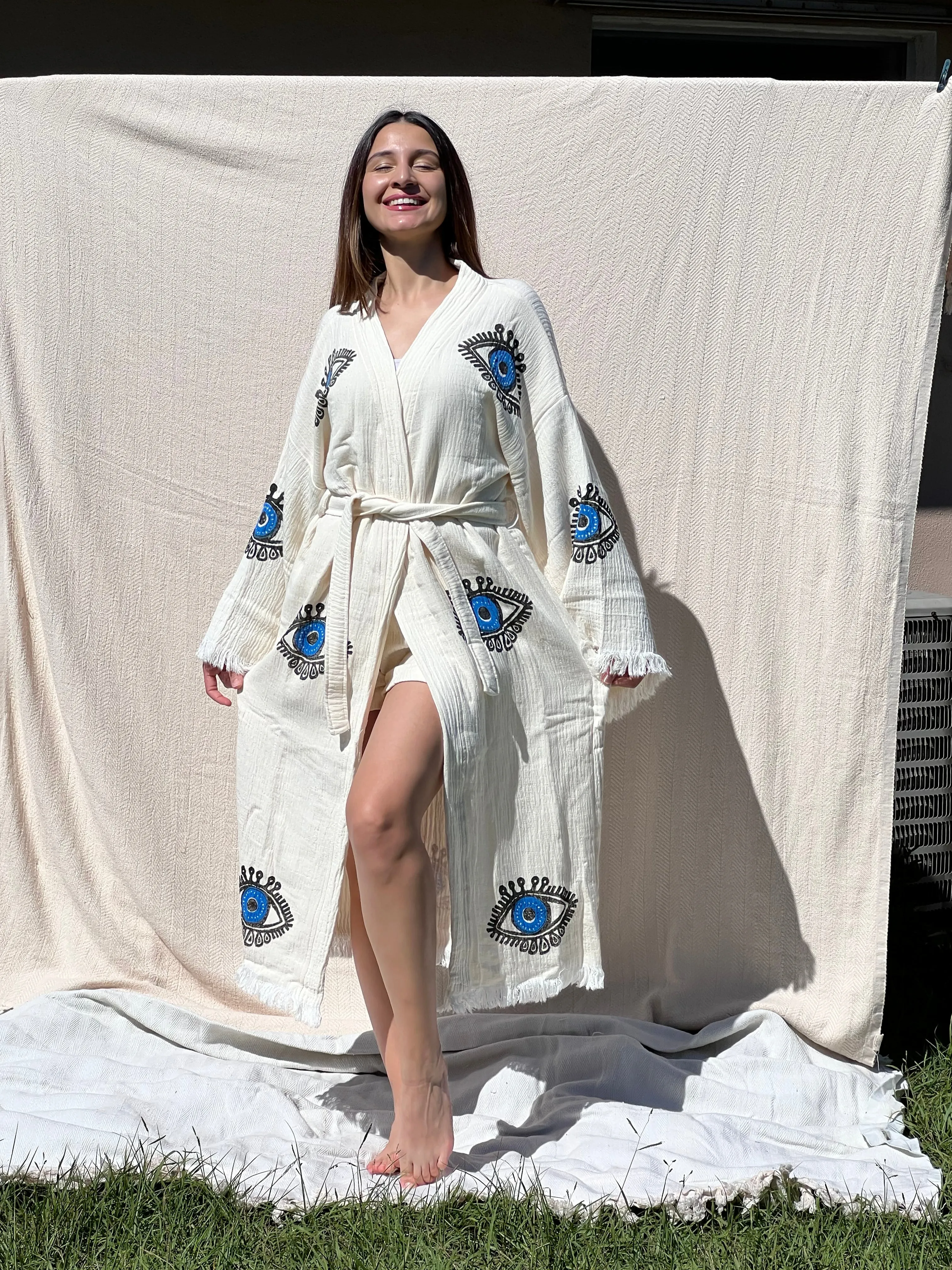 XL Awake Eye Kimono Robe