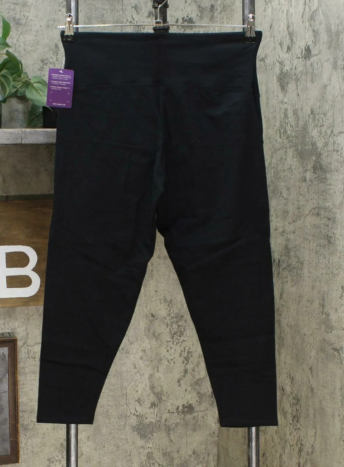 Yummie 2 PAIRS Gloria Skimmer Leggings Black and White XL